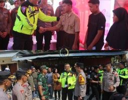 Patroli Bermotor ke Tulungagung, Kapolda Jatim Serahkan Bantuan Peralatan Kantor Untuk Polsek dan Koramil