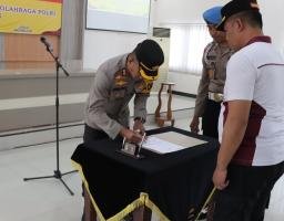 Pengukuhan Struktur Organisasi dan Susunan Pengurus Komite Olahraga Polri di Lingkungan Polres Nganjuk