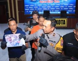 Polres Blitar Kota Berhasil Ungkap Peredaran Uang Palsu Jaringan Medsos, Tersangka Diamankan