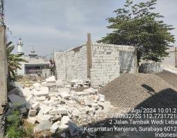 Bangunan Tanpa IMB, Lurah Tambak Wedi Beserta Camat Kenjeran Surabaya Tutup Mata