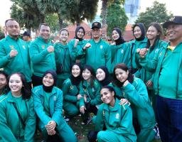 Berangkatkan Kontingen Jatim Berlaga di PON XXI Pj Gubernur dan Kapolda Jatim Beri Motivasi Atlet