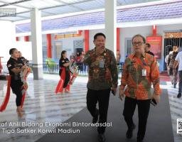 Staf Ahli Bidang Ekonomi Bintorwasdal di Tiga Satker Korwil Madiun