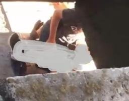 Asyik Indehoy di Bangunan Mangkrak Pasangan Muda Mudi Diarak Ke Rumah Ketua RT