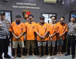 Polisi Berhasil Amankan Komplotan Pencuri Kabel Milik PT. Telkom di Asemrowo Surabaya
