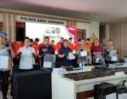 Satreskrim Polrestabes Surabaya Menangkap Warga WNA Penipuan
