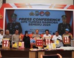 Tersangka Penyalahgunaan Narkoba, Satu Diantaranya Wanita