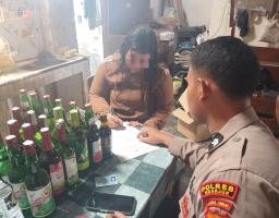 Polres Nganjuk Gencarkan Razia Miras Sebagai Tindak Lanjut Keluhan Masyarakat dan Upaya Memelihara Kamtibmas Jelang Pilkada 2024