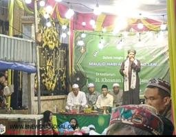 Keluarga Besar H.Khosnan dan Hj.Jamila Memperingati Maulid Nabi Muhammad SAW Di Kediamannya