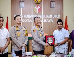 Kapolrestabes Surabaya Gelar Silaturahmi ke KPU, Bawaslu, Bahas Dinamika Pilkada 2024 serta Cek Kesiapan Logistik