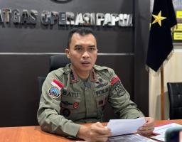 Satgas Ops Damai Cartenz-2024 Tangkap DPO KKB Puncak Atas Nama Mairon Tabuni di Bandara Ilaga