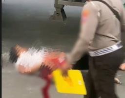 Kecelakaan Maut di Jalan Perak Barat Libatkan Sepeda Motor dan Trailer