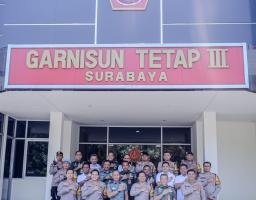 Kapolrestabes Surabaya Coutessy call dengan Kaskogrtap III Surabaya