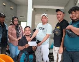 Bentuk Kepedulian dan Solidaritas Vanguard Kunjungi Rekan Jurnalis Yang Sedang Sakit