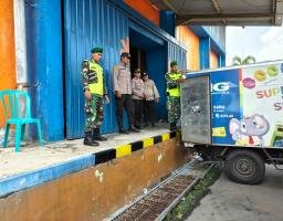 Logistik Pilkada 2024 di Ngawi Lengkap, Polisi Perketat Keamanan Gudang KPU