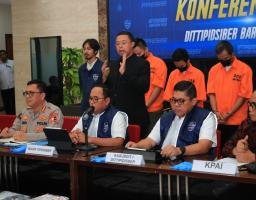 Polri Amankan Tersangka Pengelola Situs Penyebar Video Porno Anak