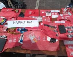 Kejari Gianyar Memusnahkan Barang Bukti Hasil Kejahatan