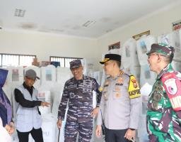Pasca Pungut dan Hitung Suara Pilkada 2024, Polresta Banyuwangi Bersama Forkopimda Patroli ke PPK Pastikan Situasi Kondusif