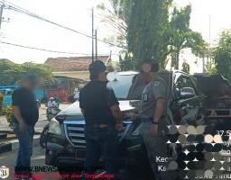 Kasatpol PP Pamekasan Diduga Langgar Perpres, Isi Pertalite Pakai Mobil Dinas