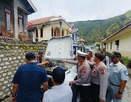 Jelang Nataru Polres Probolinggo Ramp Check Kendaraan Wisata Pastikan Keamanan Wisatawan Bromo