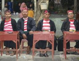 Malam Puncak Unggun Ria Kemah Akbar-V Pramuka Jawara As-Shiddiqi Terselenggara Khidmat di Tengah Tantangan Cuaca