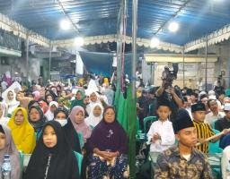 Warga Kampung Gundi Lapangan RT 02 bersama RT 10 Antusias Ikuti Peringatan Isra Miraj Nabi Muhammad SAW