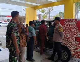 Polsek Warujayeng Bantu ODGJ Jalani Pengobatan di RSU Caruban