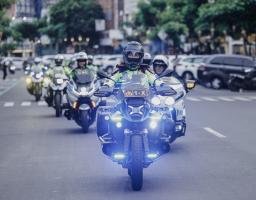 Kapolda Jatim Patroli Jarak Jauh Naik Motor Surabaya - Malang Jelang Operasi Ketupat Semeru 2025