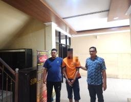 Polisi Berhasil Ungkap Peredaran Narkoba di Banyuwangi, 63 Paket Sabu Disita dari Tersangka Pengedar