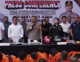 Tiga Pekan Polrestabes Surabaya Berhasil Ungkap 70 Kasus Curanmor, 42 Tersangka Diamankan