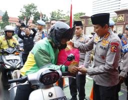 Wakapolri Hadiri Bazar Presisi dan Baksos di Lapangan Bhayangkara