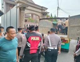 Polisi Bongkar Arena Judi Sabung Ayam di Beji Pasuruan, 25 Motor Pelaku Diamankan