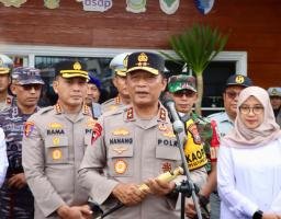 Kapolda Jatim Tinjau Pelabuhan ASDP Ketapang Banyuwangi Pastikan Arus Balik Lebaran Lancar