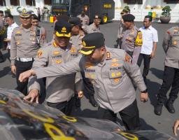 Menjelang Hari Besar May day, Kapolrestabes Surabaya Beri Arahan Tegas untuk Simulasi Pengamanan