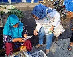 Grebek Pasar Bank Syariah Annisa Mukti Sosialisasi Produk Unggulan