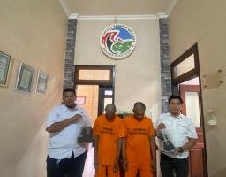 Tangkap Dua Pengedar, Satresnarkoba Polres Pasuruan Sita Puluhan Poket Sabu Siap Edar