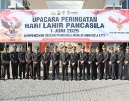 Polres Gresik Gelar Upacara Hari Lahir Pancasila, Kapolres Tekankan Penguatan Nilai Ideologi