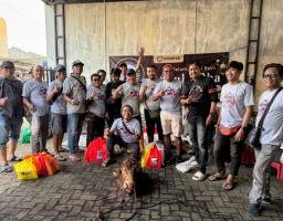 Jurnalis KOMPAK Kurban Dua Sapi dan Tiga Kambing di Surabaya Idul Adha 2025