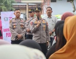 Jaga Stabilitas Harga, Polres Trenggalek Gandeng Bulog Gelar Pasar Beras Murah