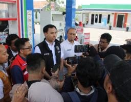 Thumbnail Polres Kediri Kota Sidak Sejumlah SPBU Respon Keluhan Warga Soal Kualitas BBM Polres Kediri Kota Sidak Sejumlah SPBU Respon Keluhan Warga Soal Kualitas BBM