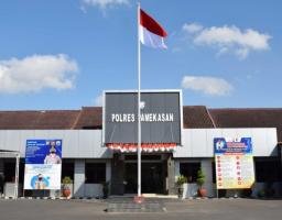 Diduga Tangkap Lepas Terduga Penyalahgunaan Narkoba Jenis Inek 60 Butir Oleh Kasatreskoba Polres Pamekasan