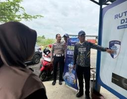 Satlantas Polres Nganjuk Lewat Program “Polantas Menyapa” Beri Edukasi Langkah Mudah Ujian Praktik SIM di Satpas