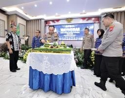 HUT KORPRI ke-54, Wakapolda Jatim Tegaskan Peran Strategis ASN Polri