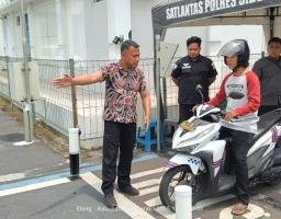 Komunitas Difabel Apresiasi Pelayanan Humanis di Satpas Satlantas Polresta Sidoarjo