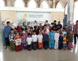 Yayasan Masjid Baitul Amal Kamal Gelar Khitan Massal dan Donor Darah, Isi Liburan Sekolah dengan Kegiatan Sosial