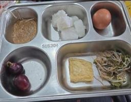 Menu MBG Dipertanyakan, Wali Murid SDN Poter 1 Soroti Kinerja SPPG Patemon Tanah Merah