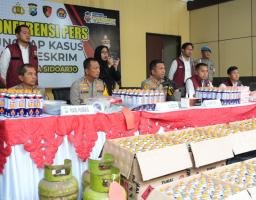 Polresta Sidoarjo Bongkar Pengoplosan LPG Subsidi Jadi Gas Portabel