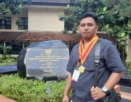 Demokrasi Tanpa Sensasi: Menempatkan Isu Sekda dalam Bingkai Konstitusi