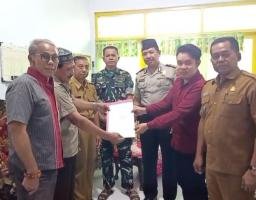 Tanah Negara yang Dikelola KUD Makota Jaya Resmi Diserahkan Kembali ke Pemerintah Desa Buduran di Kantor Kecamatan Arosb