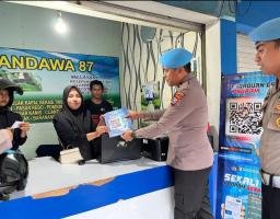 Perkuat Integritas, Propam Polres Bangkalan Ajak Warga Laporkan Oknum Polisi "Nakal"