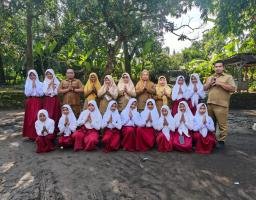 Awali Hari Pertama Sekolah, UPTD SDN Jambu 2 Gelar Halal Bihalal dan Perkuat Persiapan TKA